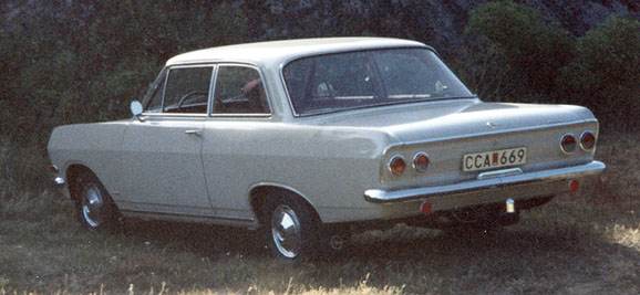1966 Rekord B 1900 2-door sedan (LZ)